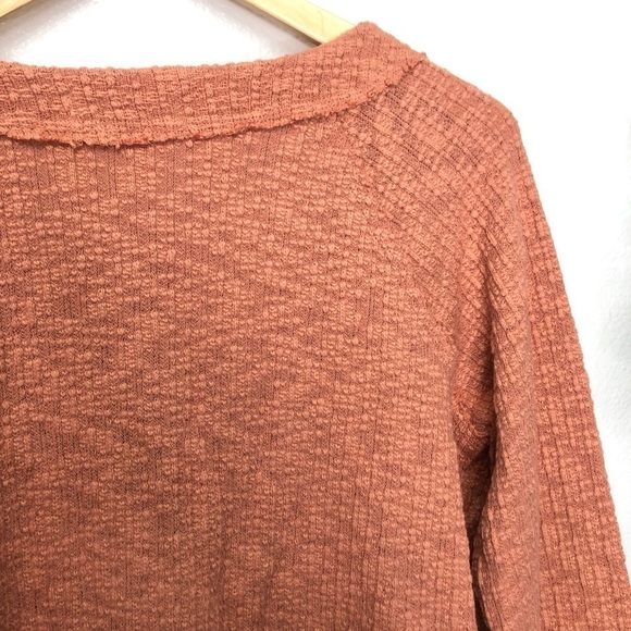 NWT Two By Vince Camuto Pink Sweater - Picture 5 of 6